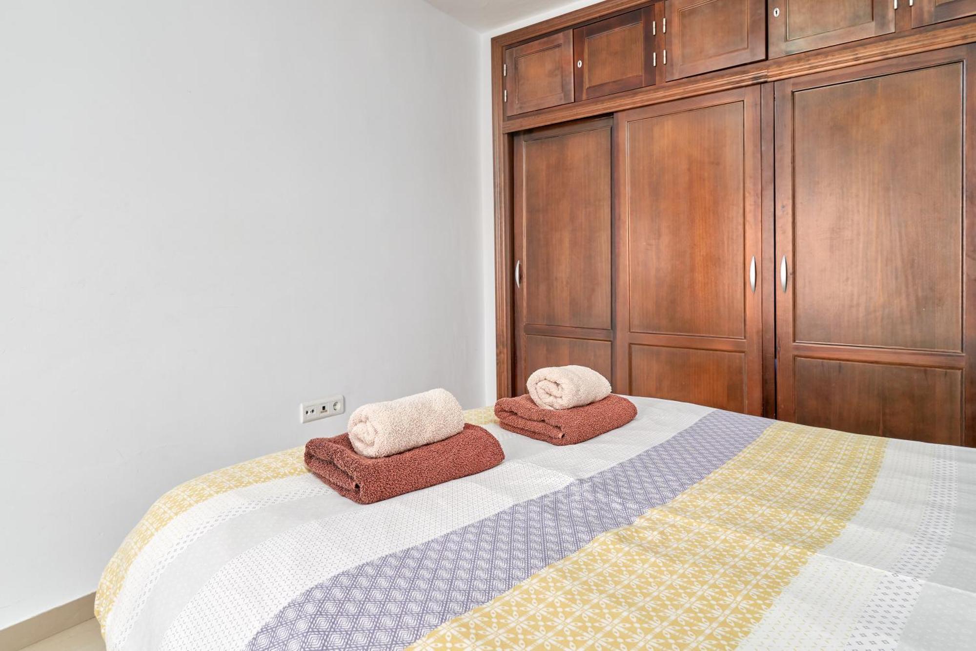 1 Bed Apartment With Sea View Nerja Exterior photo